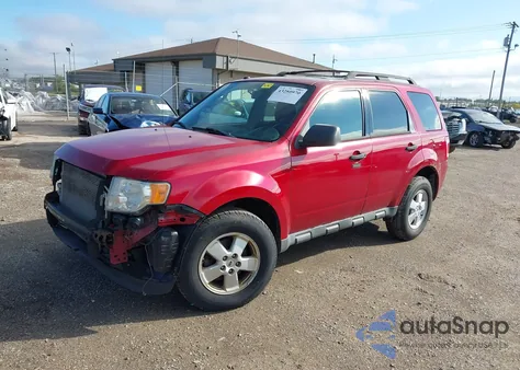 2011 Ford Escape Xlt z USA, uszkodzony, nr VIN 1FMCU0D75BKA48072